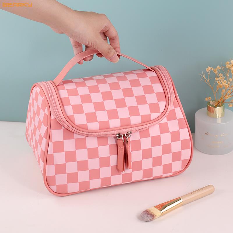 Checkered Pattern Cosmetic Bag – Spacious Portable Travel Makeup Organizer